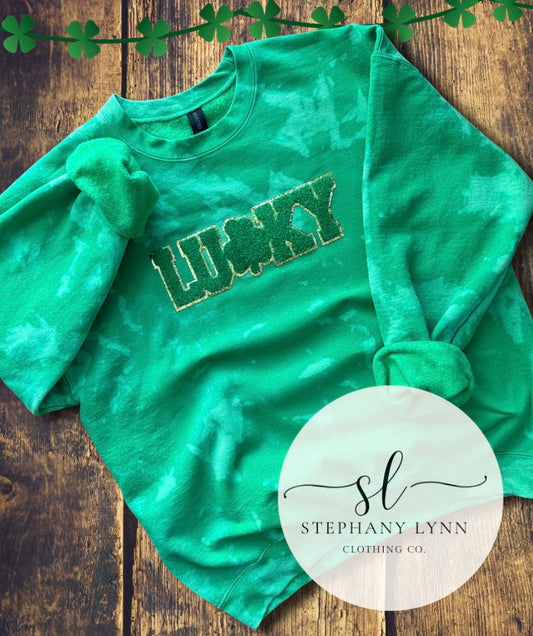 chenille lucky crewneck🍀